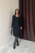 Siyah Kemerli Triko Elbise resmi